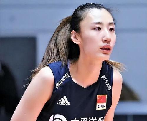 刘雨柔家庭背景,出身名门，才华横溢的影视新星