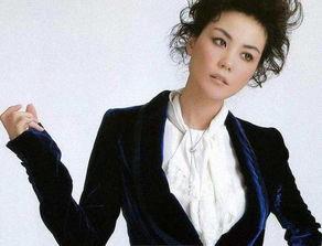 王菲背景叶,音乐传奇，从背景歌手到天后风采